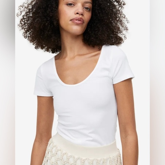 Xs white tight scoop neck t shirt - Picture 1 of 2